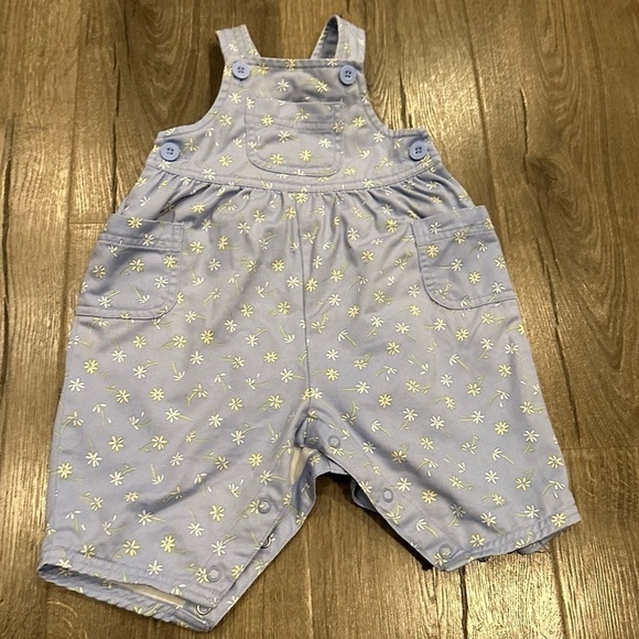 Vintage Oshkosh Light Blue Overalls Shortalls Daisy Print Baby 3-6 Mo Tide Label - Picture 2 of 8